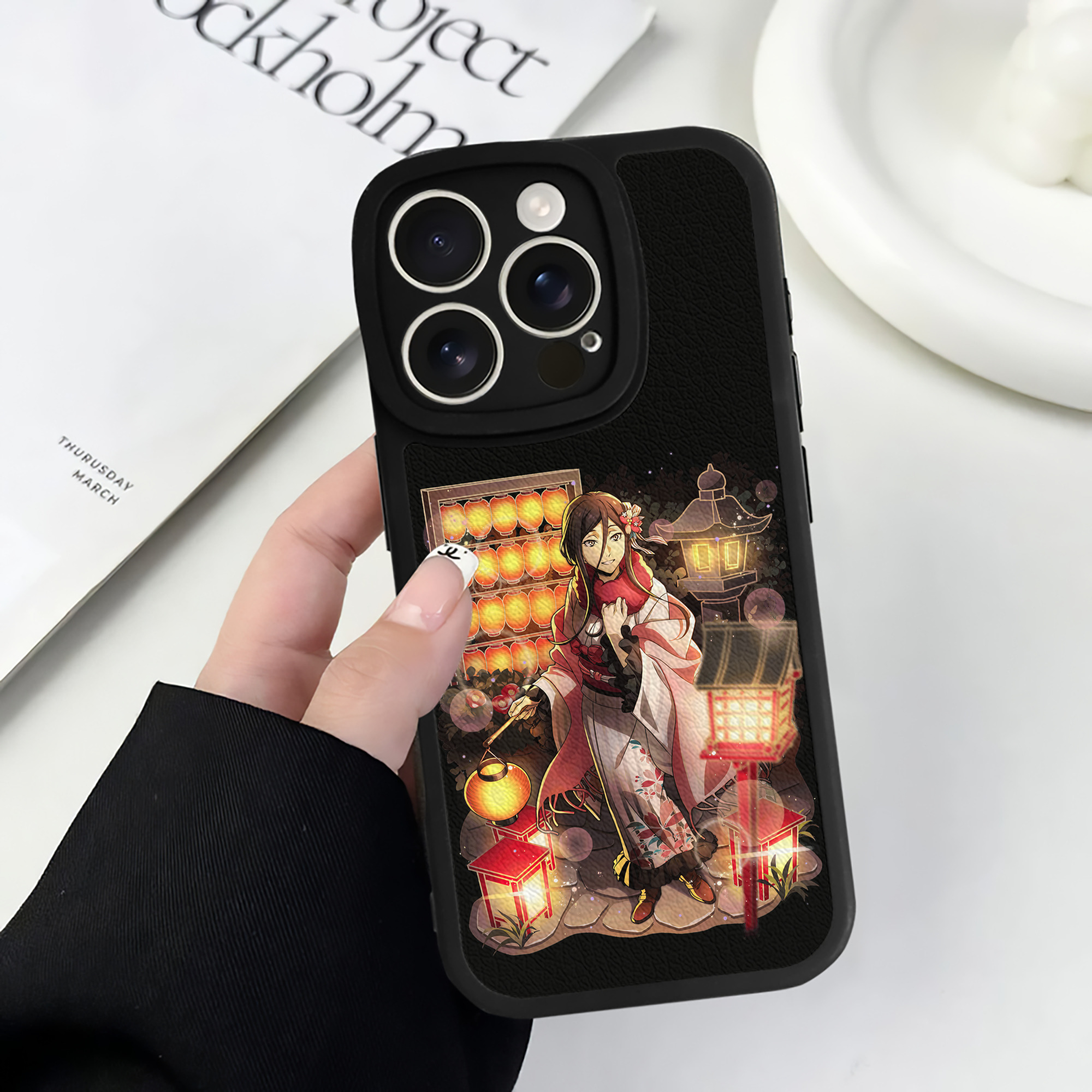 （画像用） 文豪ストレイドッグス Bungo Stray Dogs 【iPhone 16シリーズ対応】シリコンスマホケース（レザー調） 材質：シリコン